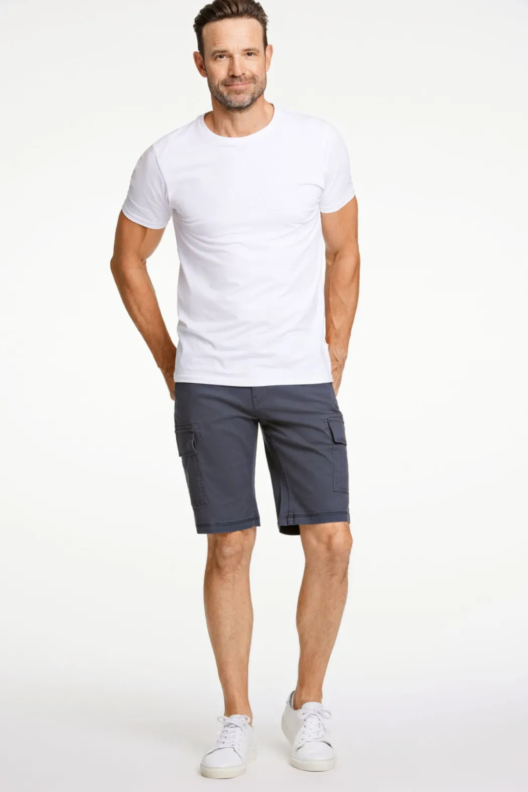 Bison Cargo shorts