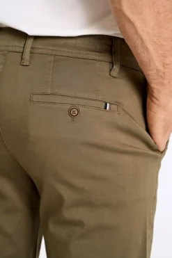 Bison Chinoshorts