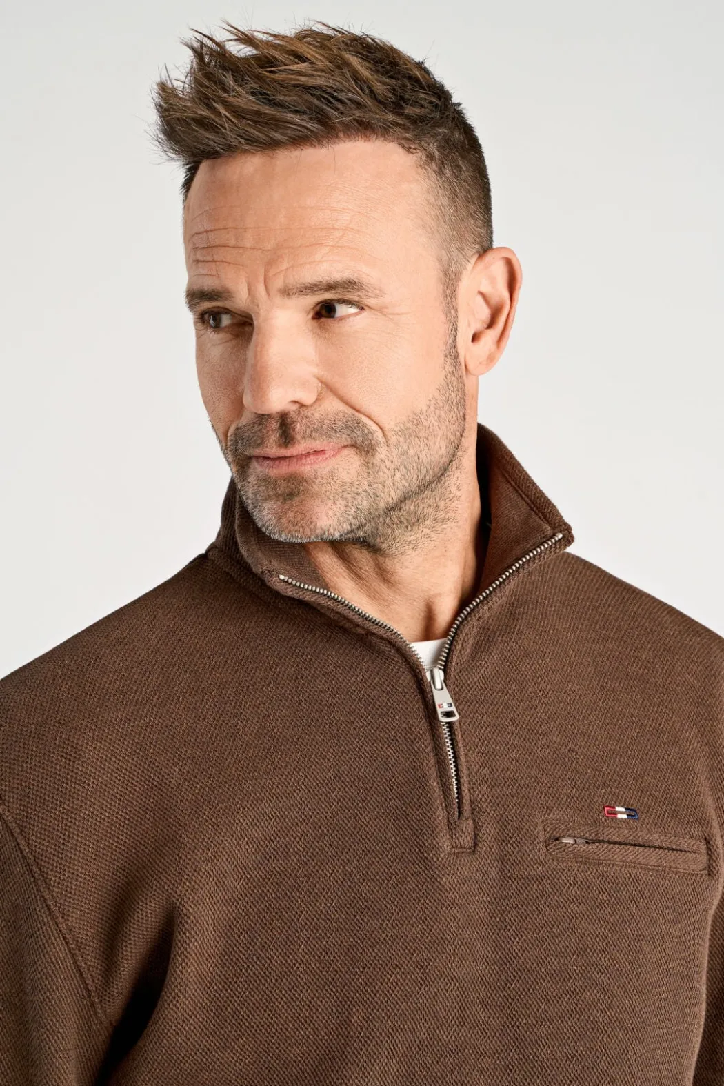 Bison Half-zip