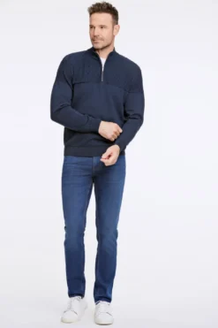 Morgan Half-zip