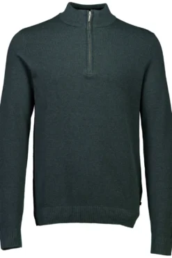 Morgan Half-zip