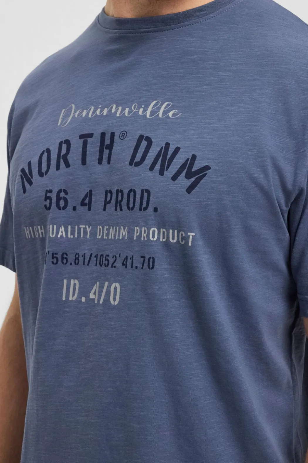 North T-shirt